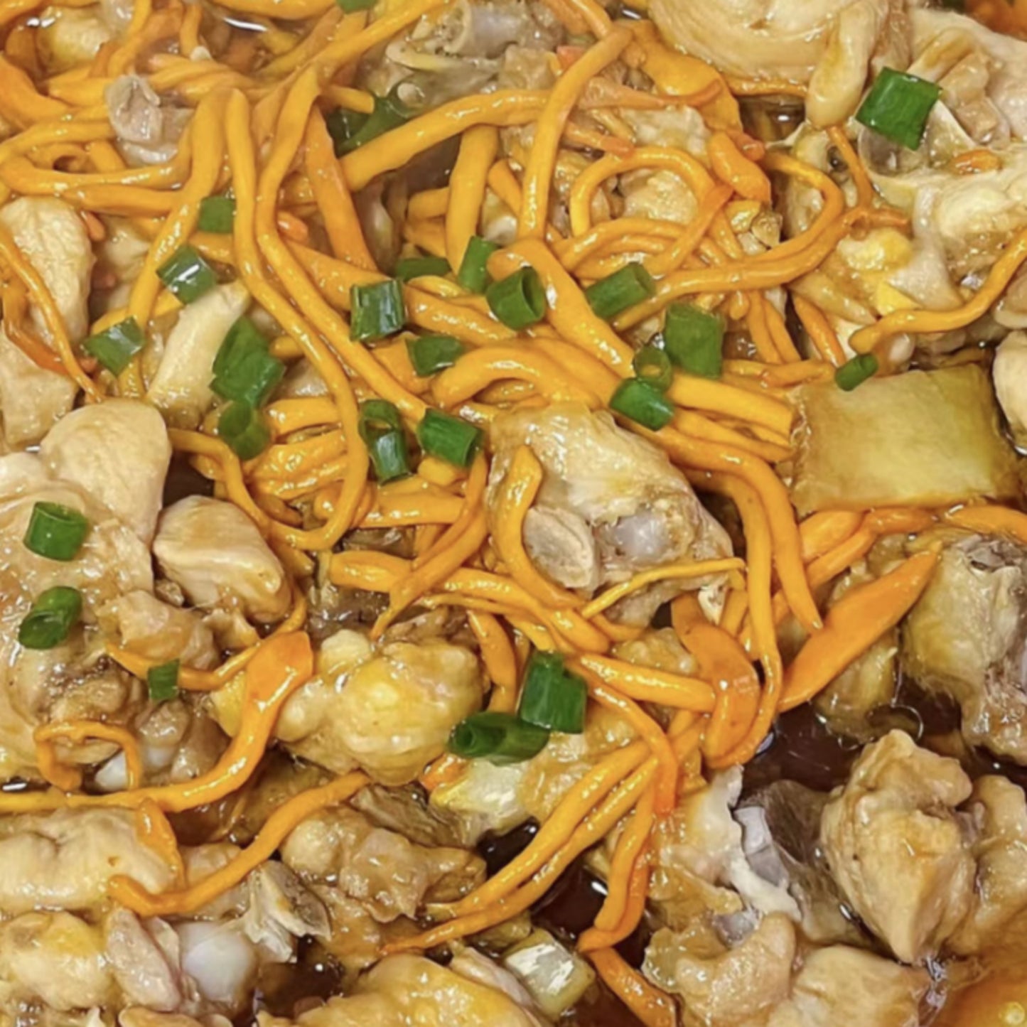 2月20日周五(H餐)精品菜:虫草花茶树菇蒸土鸡(当日订单满💲36即可免费配送,如果单独订此餐,需额外支付$10派送费)