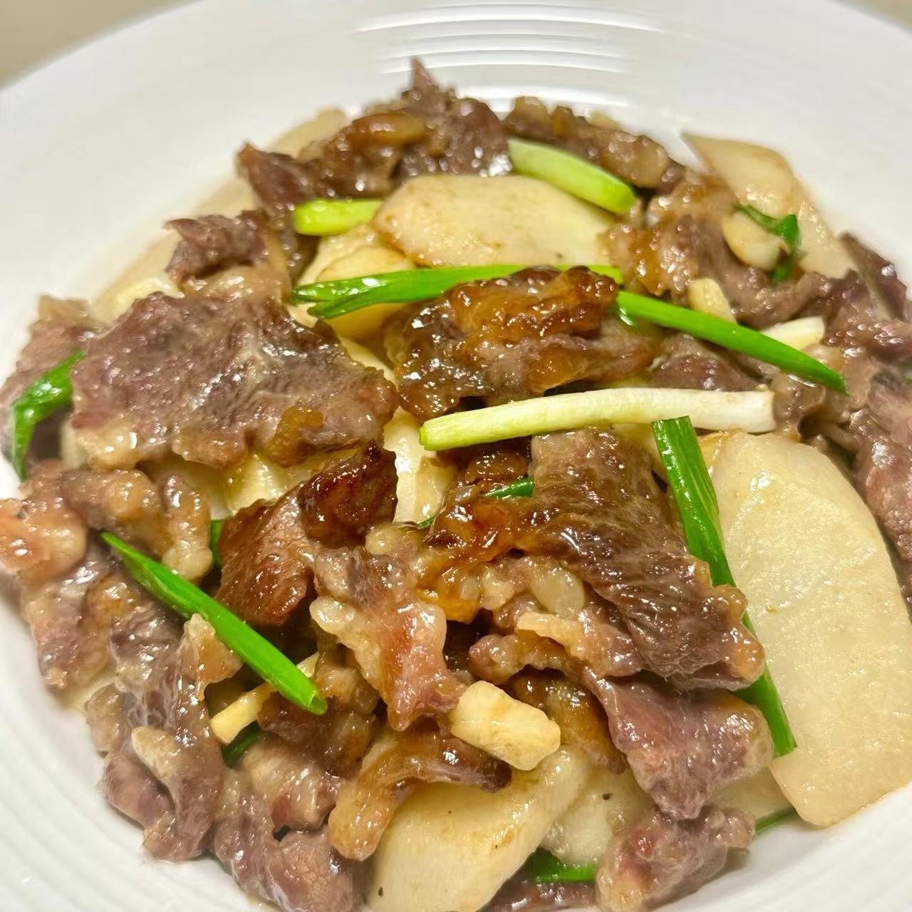 8月26日周三(I餐)精品菜:山药炒牛肉