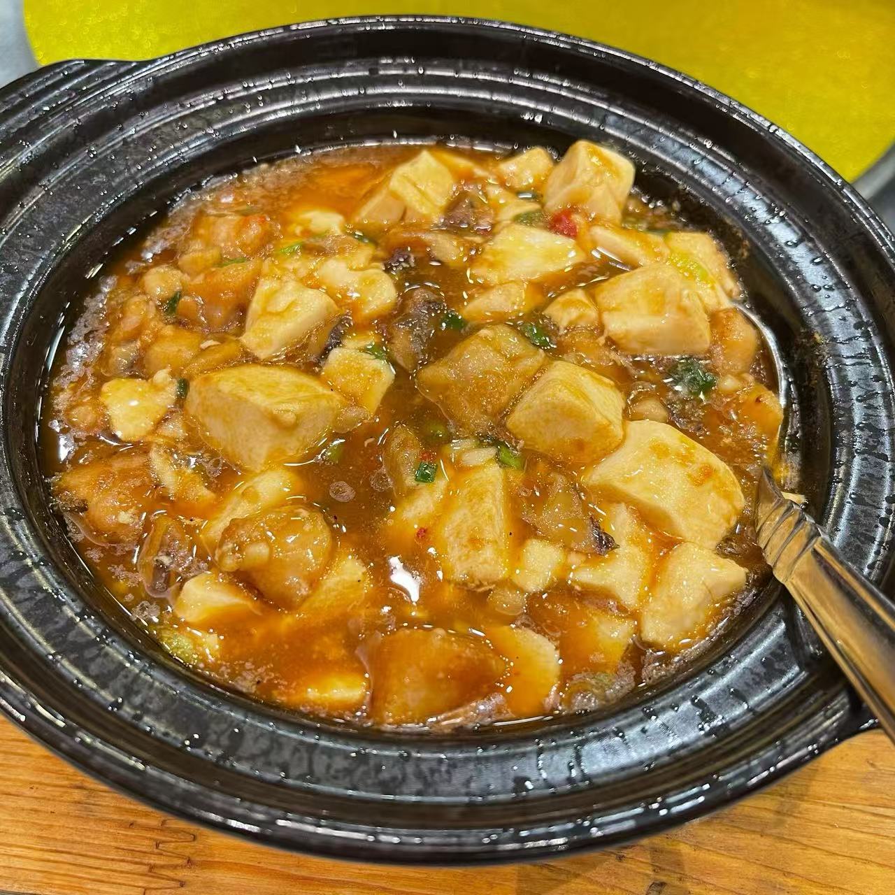 8月25日周二(I餐)精品菜:咸鱼鸡粒豆腐煲