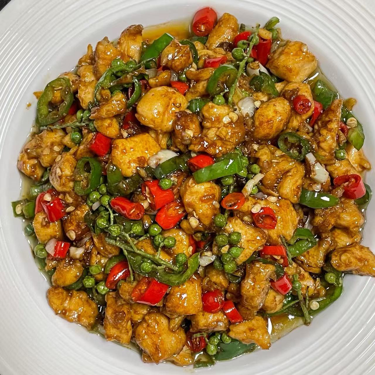 6月1日周一(F餐)精品菜:清椒炒鸡丁🌶️