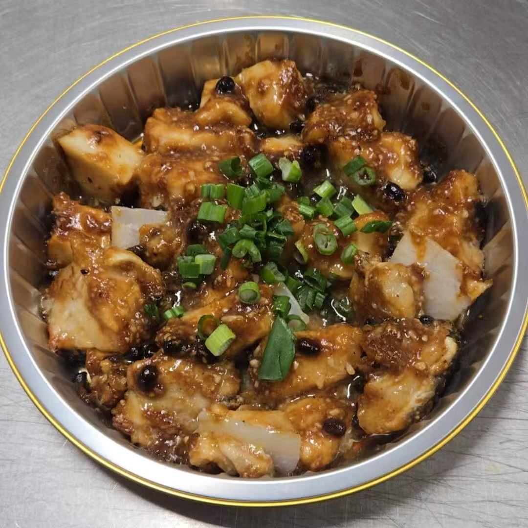 10月17日周五(H餐)精品菜:豉汁蒸银鳕鱼(当日订单满💲36即可免费配送,如果单独订此餐,需额外支付$10派送费)