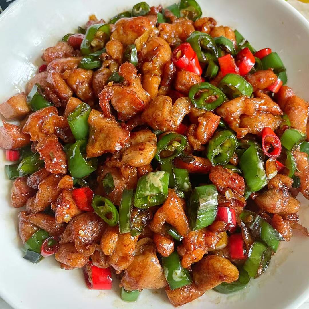 9月7日周一(F餐)精品菜:鲜椒辣子鸡🌶️