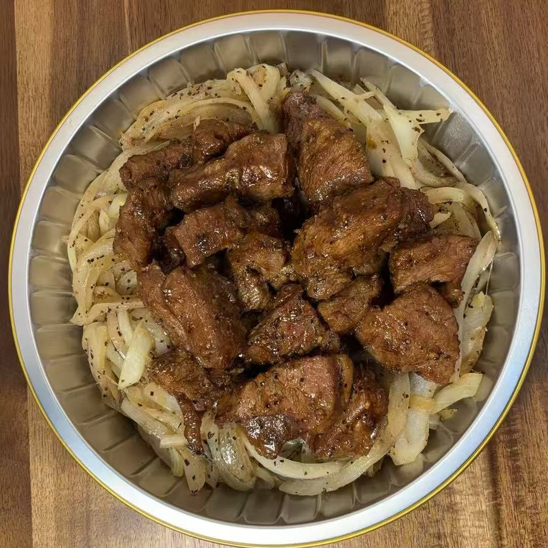 2月9日周一(I餐)精品菜:黑椒牛仔粒(当日订单满💲36即可免费配送,如果单独订此餐,需额外支付$10派送费)