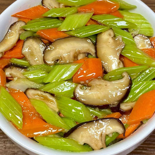 2月25日周三（G餐）精品菜：芹菜炒香菇（当日订单满💲36即可免费配送，如果单独订此餐，需额外支付$10派送费）