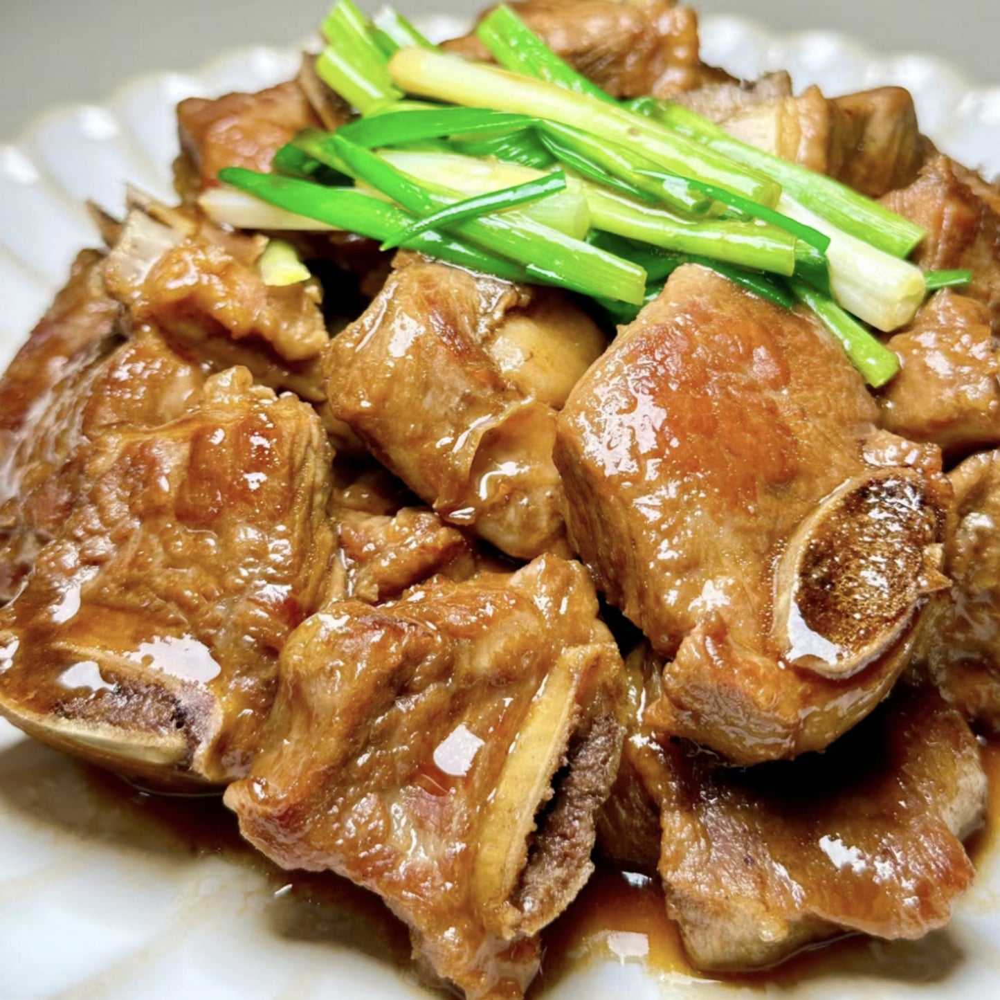 10月2日周四（F餐）精品菜：煎焗排骨（当日订单满💲36即可免费配送，如果单独订此餐，需额外支付$10派送费）