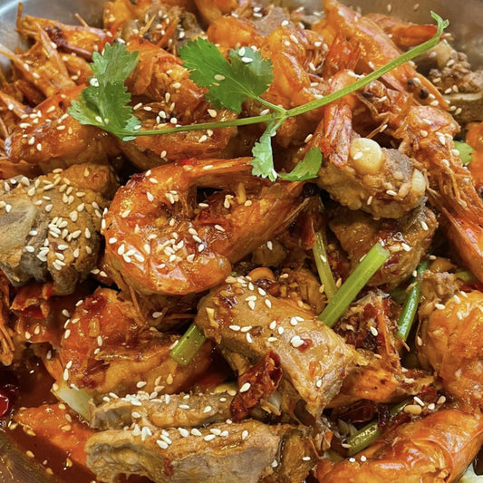 10月20日周一（E餐）精品菜：干锅排骨虾🌶️（当日订单满💲36即可免费配送，如果单独订此餐，需额外支付$10派送费）
