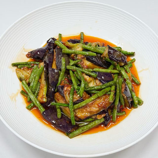 3月6日周五（G餐）精品菜：长豆角烧茄子（当日订单满💲36即可免费配送，如果单独订此餐，需额外支付$10派送费）
