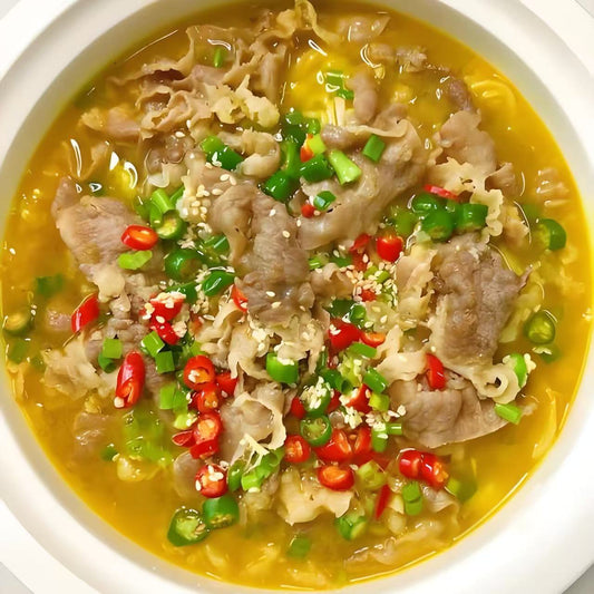 10月23日周四（E餐）精品菜：金针菇酸汤肥牛🌶️（当日订单满💲36即可免费配送，如果单独订此餐，需额外支付$10派送费）